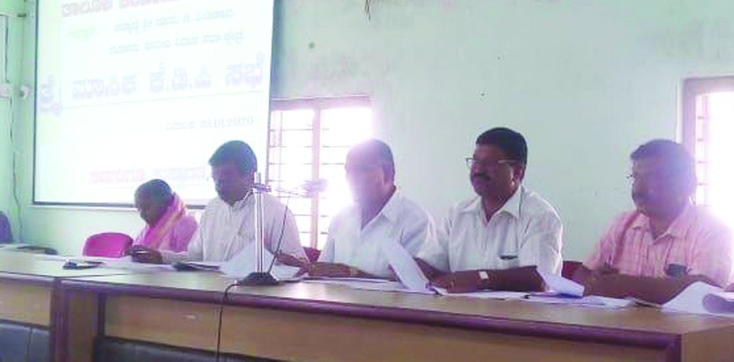 ಗ್ರಾಮೀಣ ಭಾಗದ ವಿದ್ಯಾರ್ಥಿಗಳಿಗೆ ಬಸ್ ಸೌಕರ್ಯ ಕಲ್ಪಿಸಿ